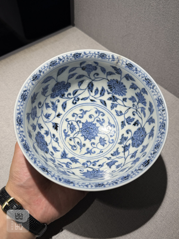 明永乐 内外青花缠枝莲纹碗 - 图4